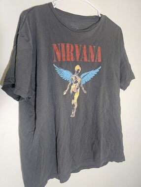 Vintage Y2k Nirvana In Utero Grunge Kurt Cobain Band T Shirt Grayish Color XL